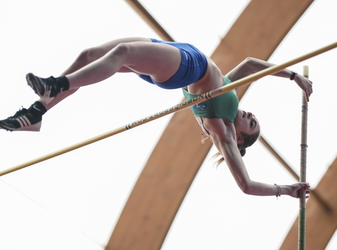 Indoor Pole Vault Circuit: 4 Tappe a Canegrate