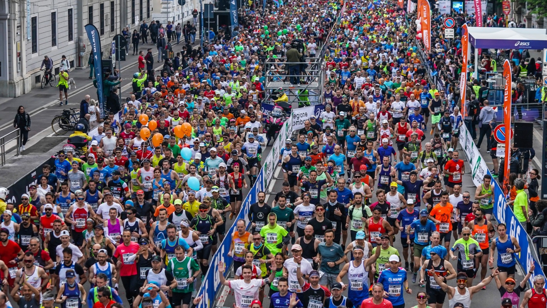 Milano Marathon: 8000 Atleti, Festival e Tifo