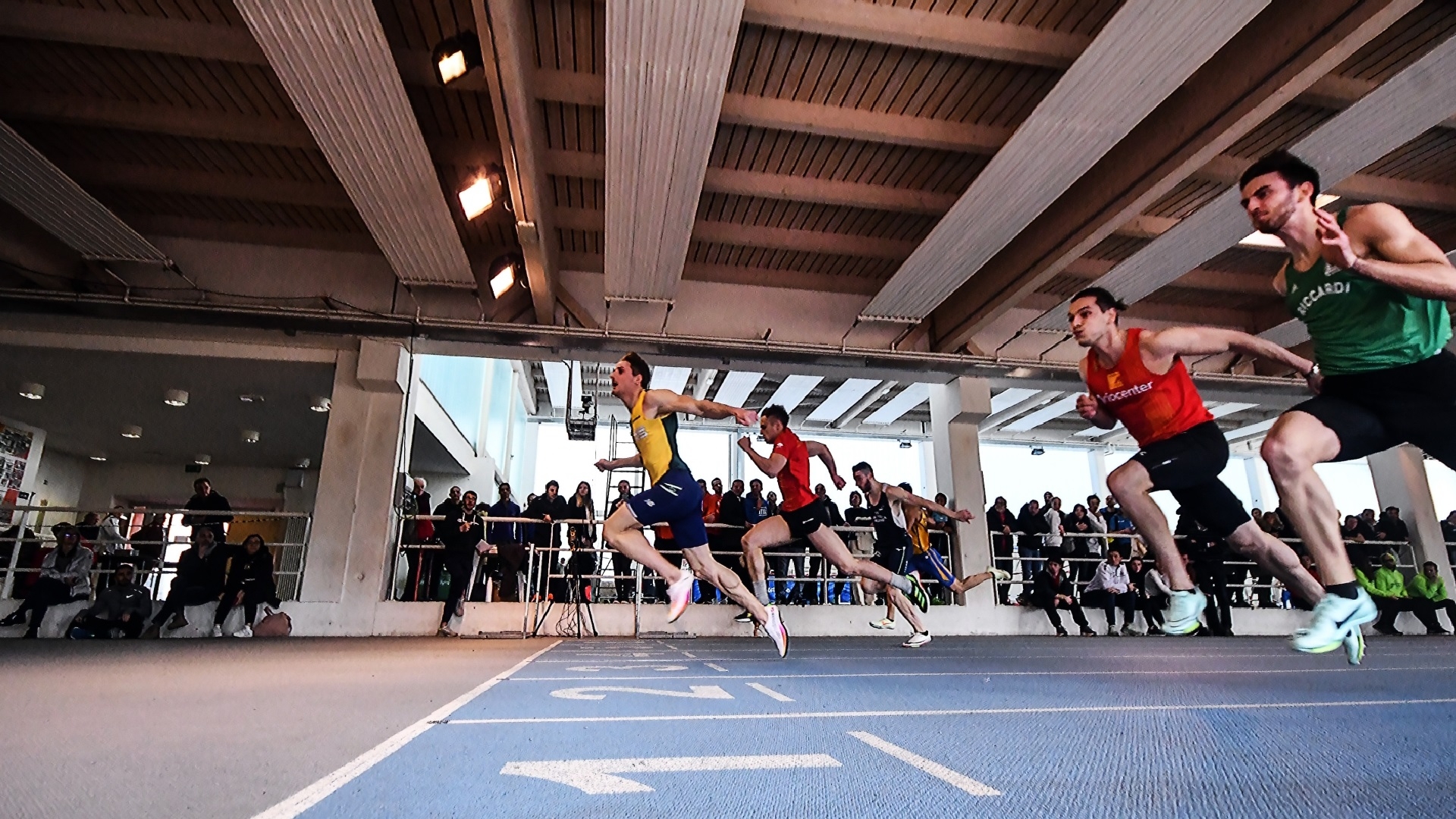 Indoor Bergamo: Info Utili Per Aperture a Esterni