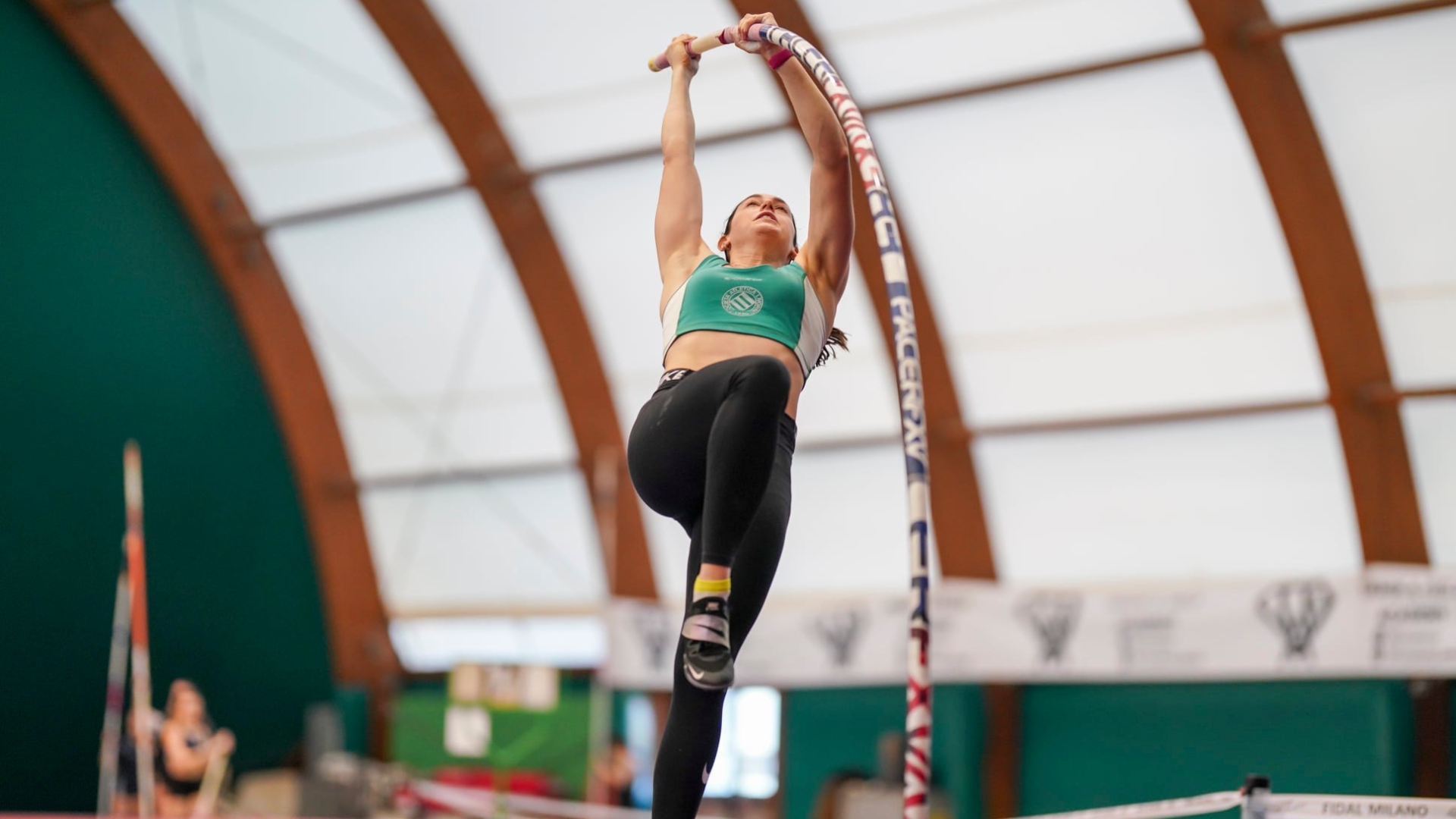  Indoor: Pole Vault Circuit in 3 Tappe a Canegrate