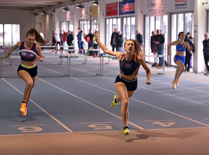 Bergamo Indoor: Aperture nel Periodo Natalizio